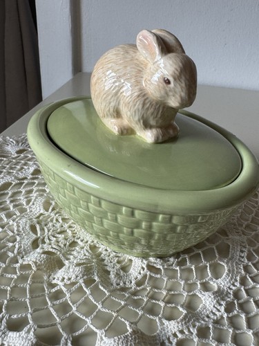 Vtg hallmark easter bunny - hallmark,