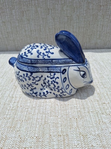 Vtg bunny rabbit hand - vtg,